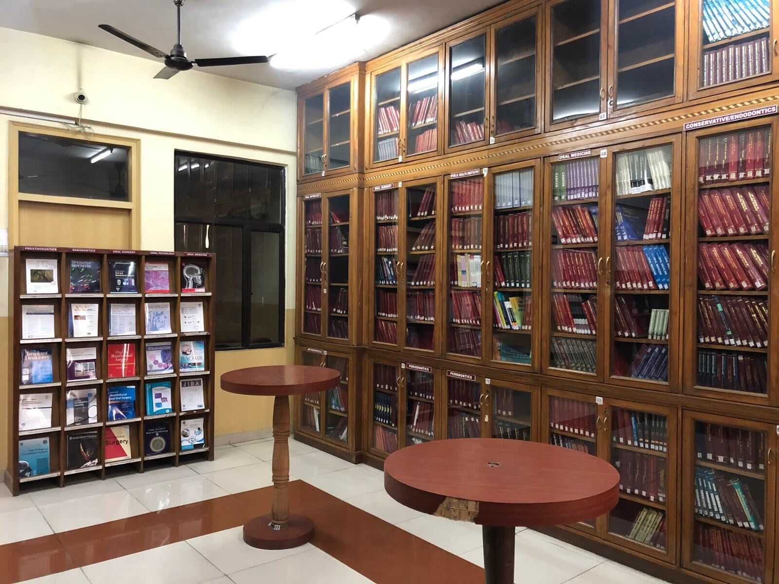 ITS Dental College library