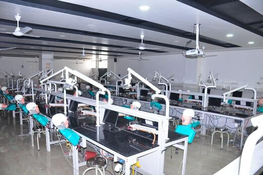 ITS Dental College dental simulation lab